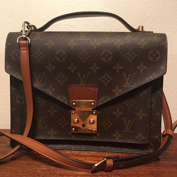 Louis Vuitton Handbags - Authentic Louis Vuitton Monceau crossbody handbag